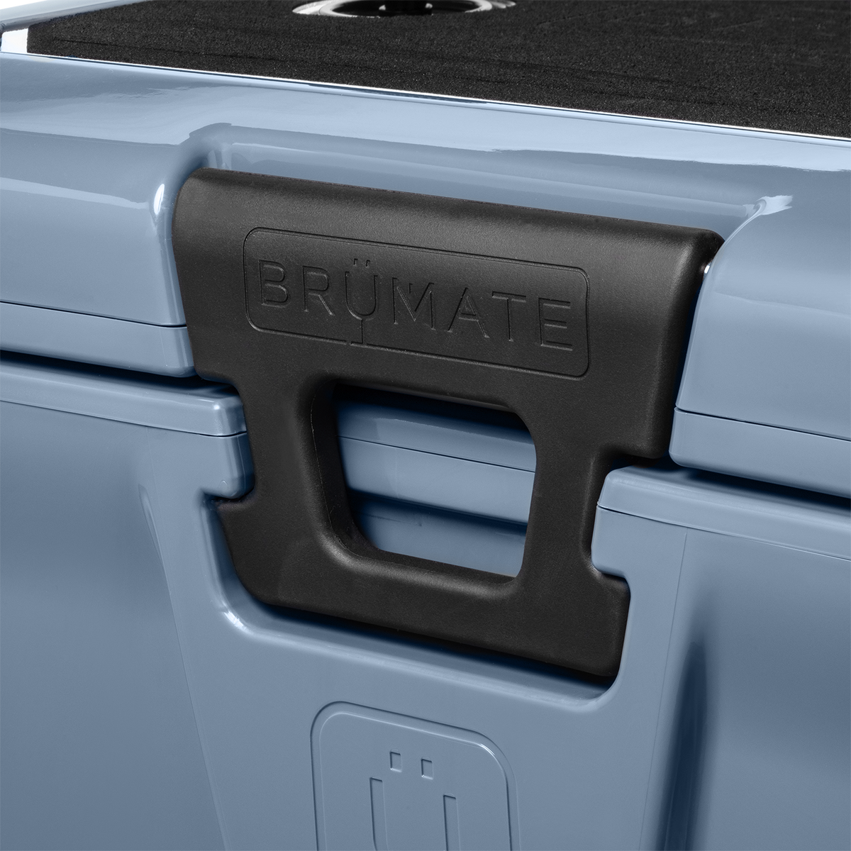 brutank-20qt-r9 BruTank-20-Denim-Latch.png