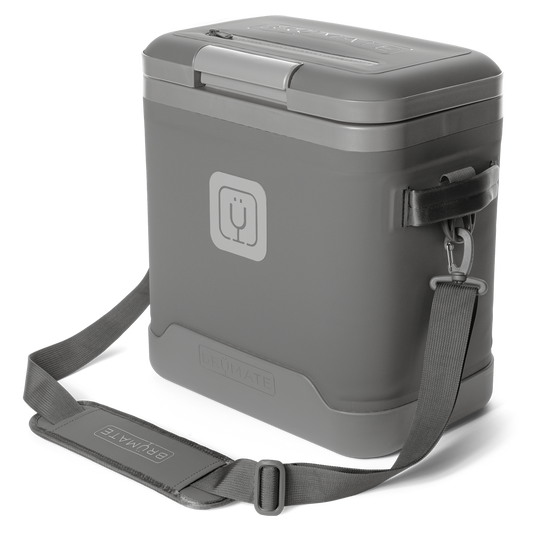magpack-18-can-l2 magpack_18_graphite_front_strap.png